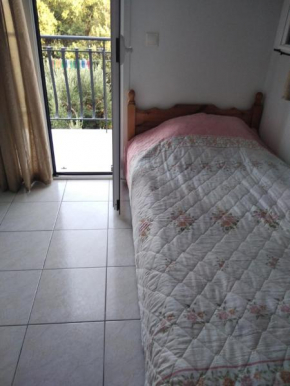 ELENA SEAVIEW house
